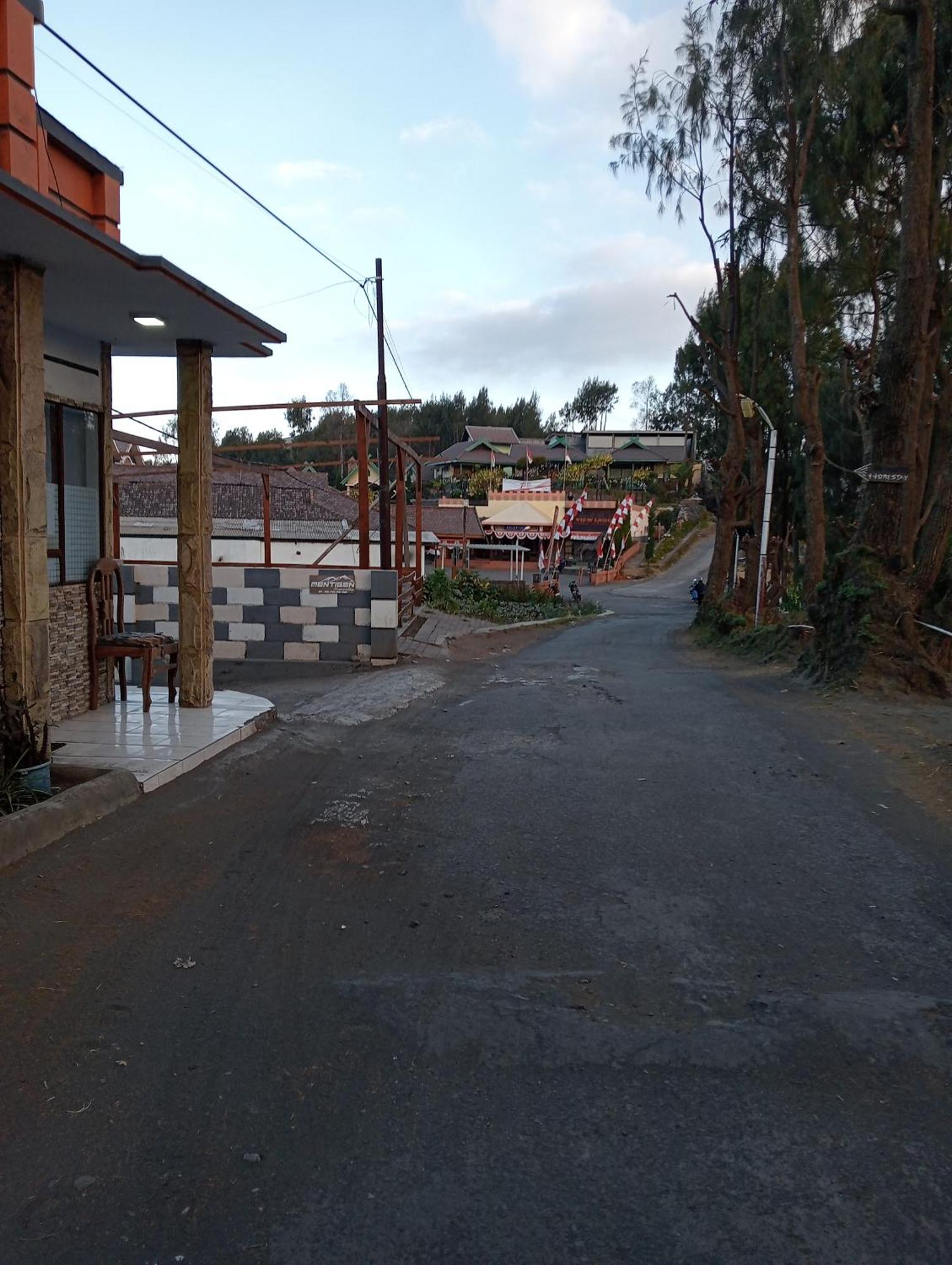 Mentigen Homestay Ngadisari エクステリア 写真