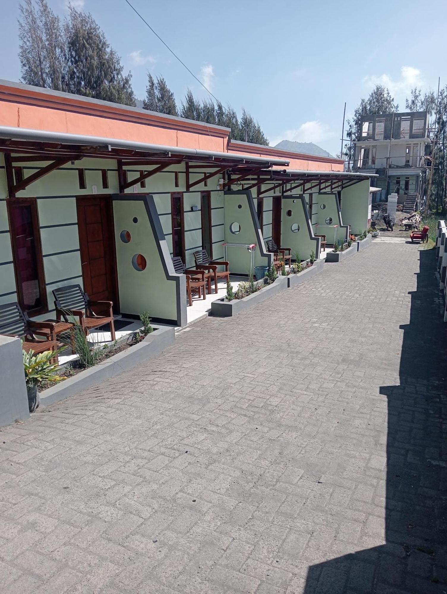 Mentigen Homestay Ngadisari エクステリア 写真